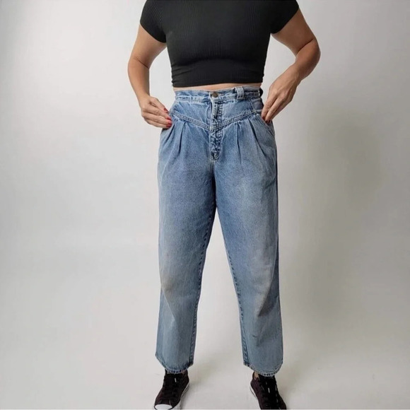 Vintage Calvin Klein Distressed Thrashed Jeans - Picture 12 of 14